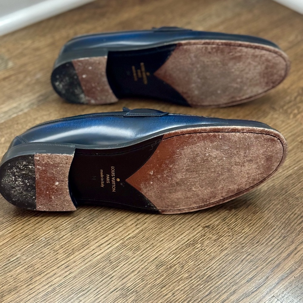 Louis Vuitton Deep Blue Leather Slip-Ons - Picture 8 of 12